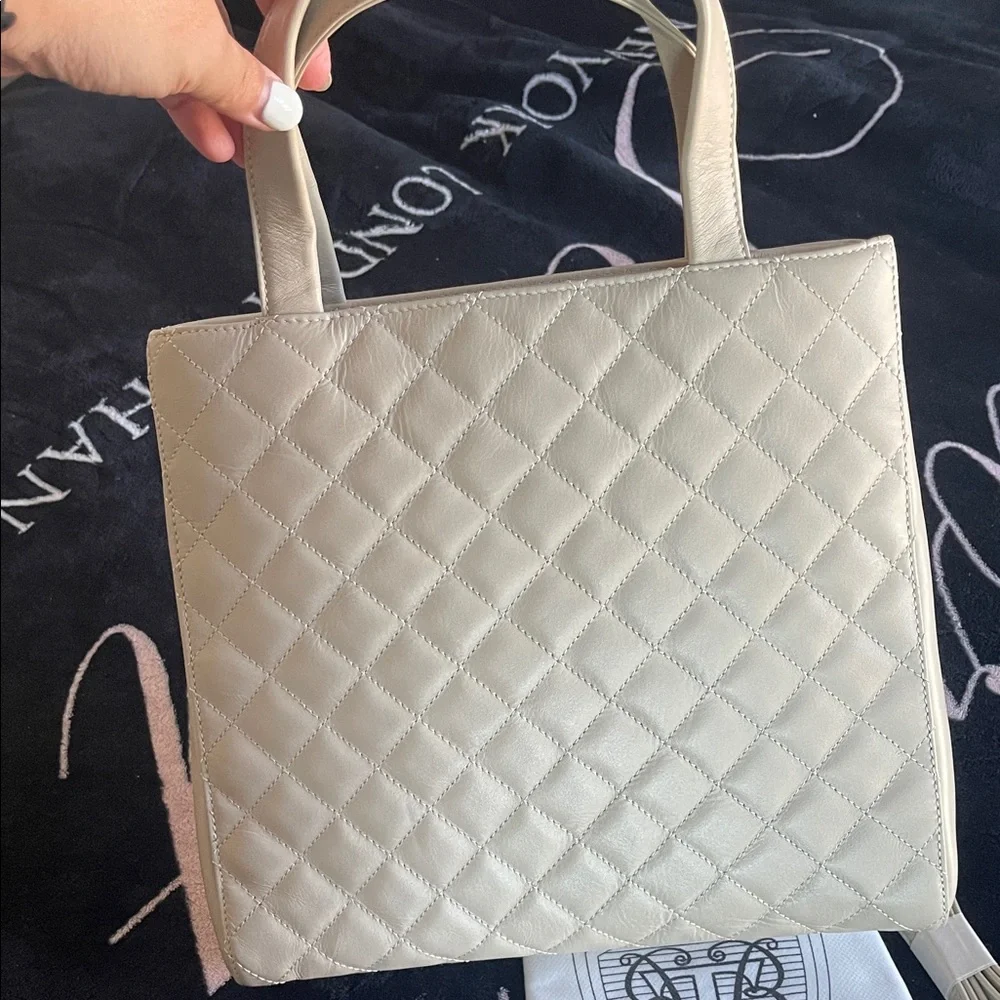 Blaine Trump Quilted Shoulder Bag